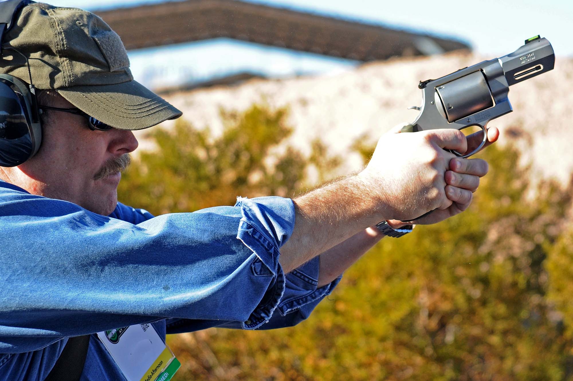 legge: Reato di furto e conseguenze sul porto d’armi: la nuova sentenza del Consiglio di Stato