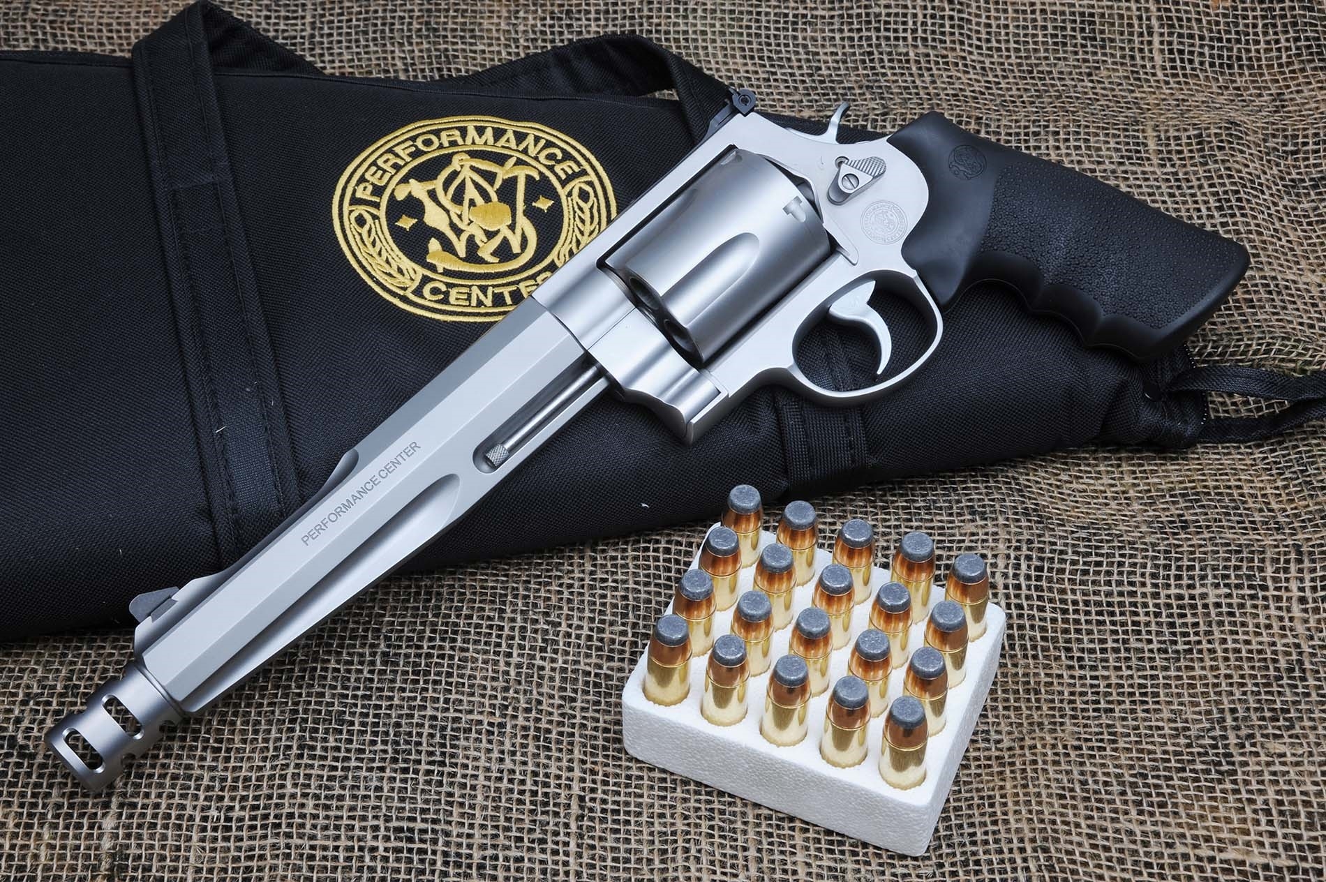 legge: Trasporto delle armi: da domicilio al poligono