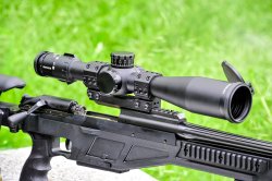 Minox ZP5 TAC 5-25x56 cannocchiale Minox su Blaser Tactical 2