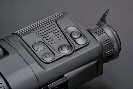 Visore termico Pulsar Quantum XQ Comandi del Quantum XQ