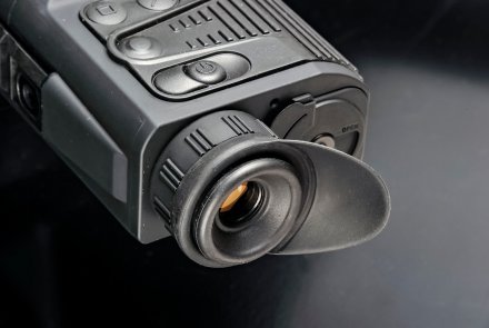 Visore termico Pulsar Quantum XQ Oculare del visore Quantum XQ
