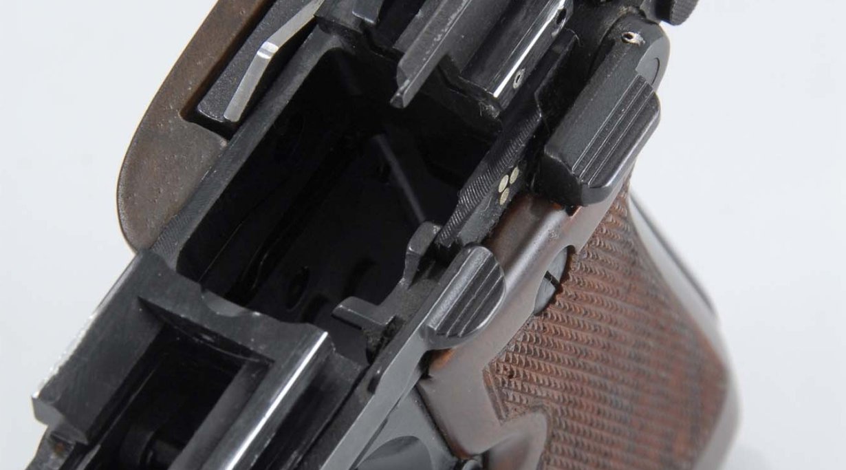 Beretta 93R 