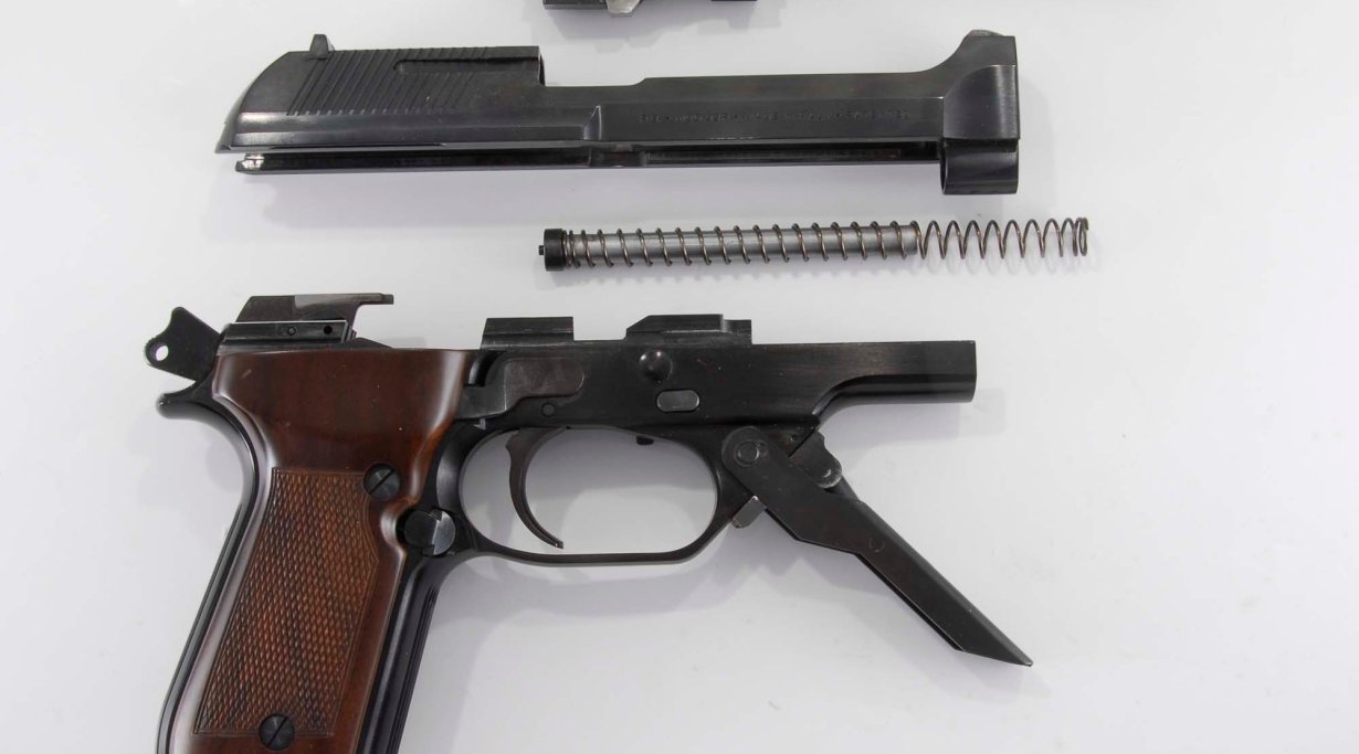 Beretta 93R 