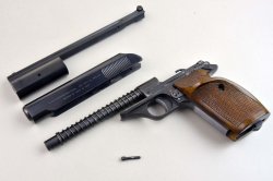 Bernardelli Modello 69 calibro .22 Long Rifle Bernardelli Modello 69 smontata