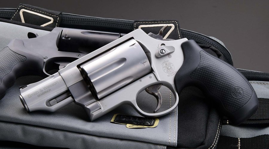 Smith & Wesson Governor