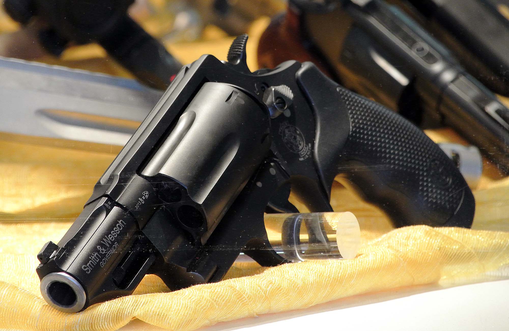 pistole: Bignami presenta Smith & Wesson Governor