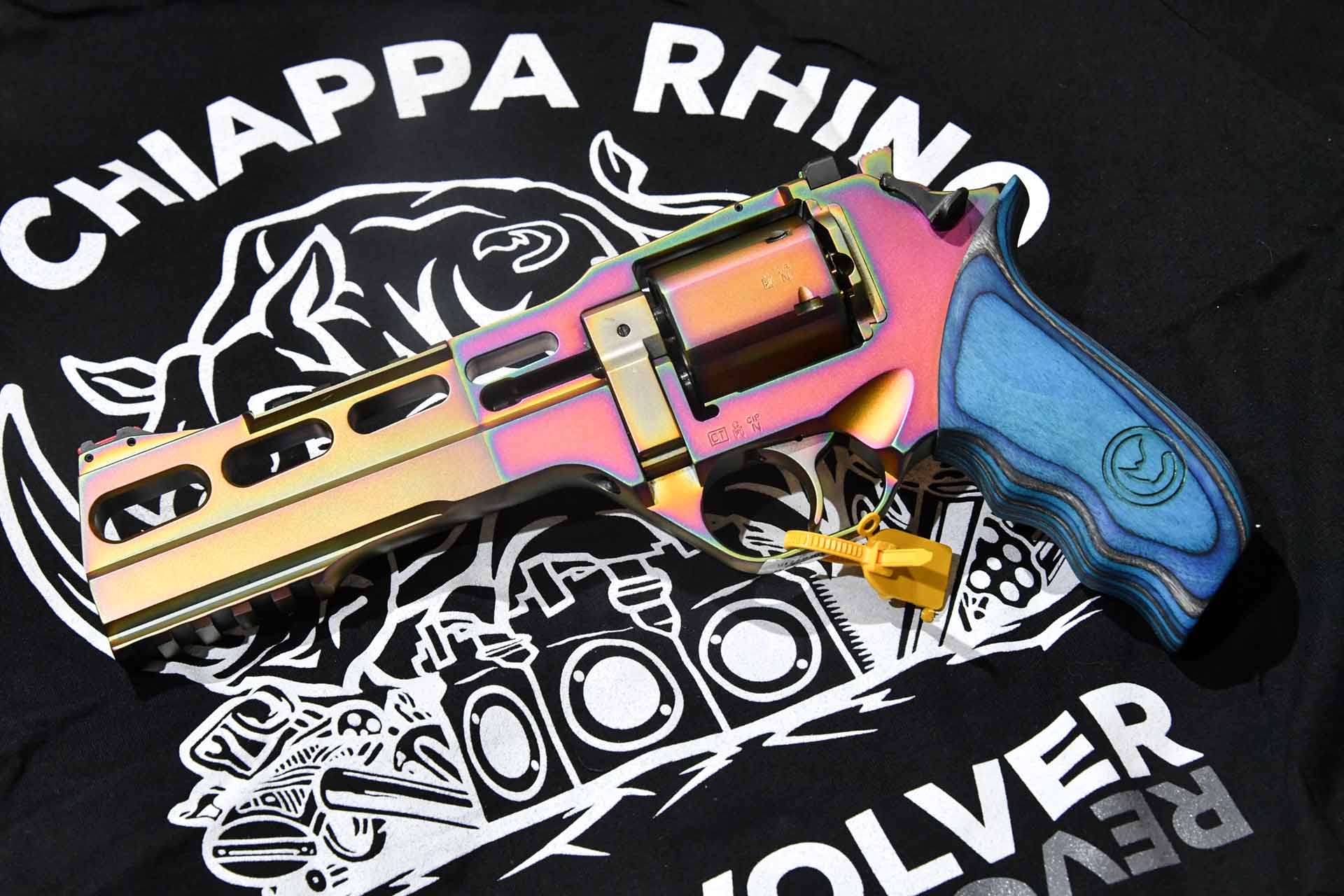 chiappa-firearms: Chiappa Rhino Nebula, il revolver camaleonte chiappa-firearms: Chiappa Rhino Nebula, il revolver camaleonte