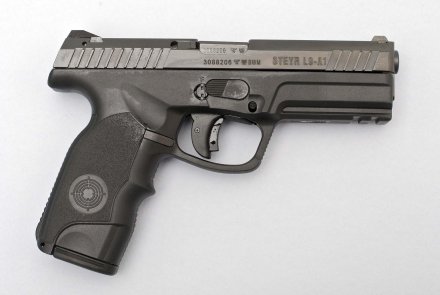 Steyr L9-A1, lato destro.