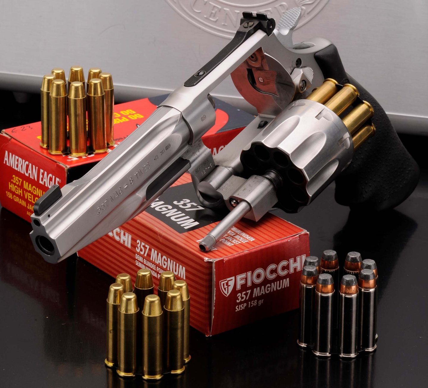 Smith & Wesson 627 Pc revolver Smith & Wesson 627 8-Times Performance Center calibro .357 Magnum