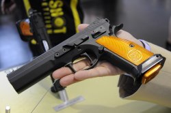 CZ-75 Tactical Sports Orange CZ-75 Tactical Sports Orange