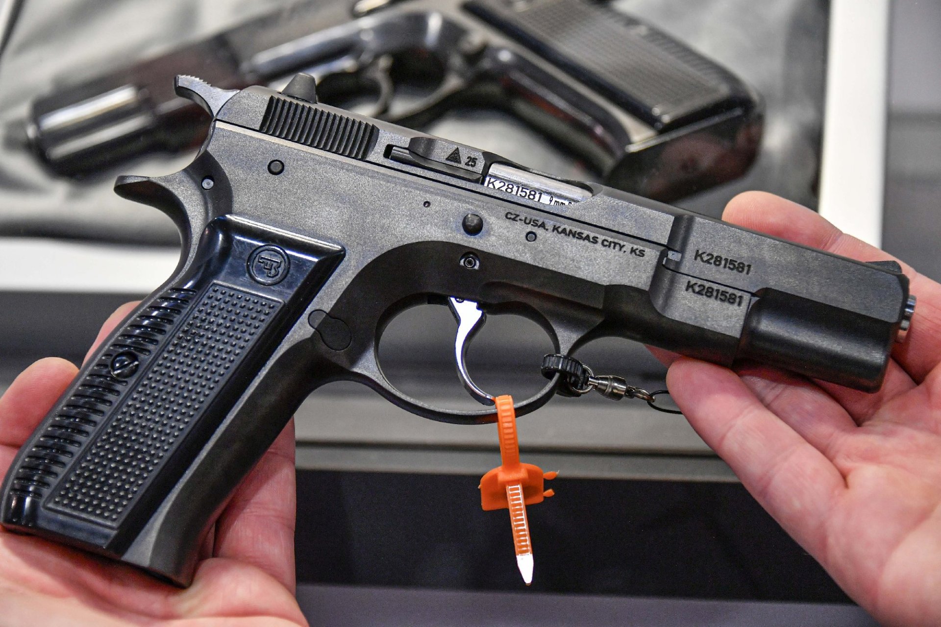 cz-ceska-zbrojovka: CZ 75 Legend: come il design della pistola ceca ha conquistato il mondo in soli cinque decenni