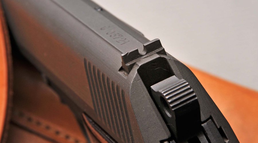 Tacca di mira della pistola