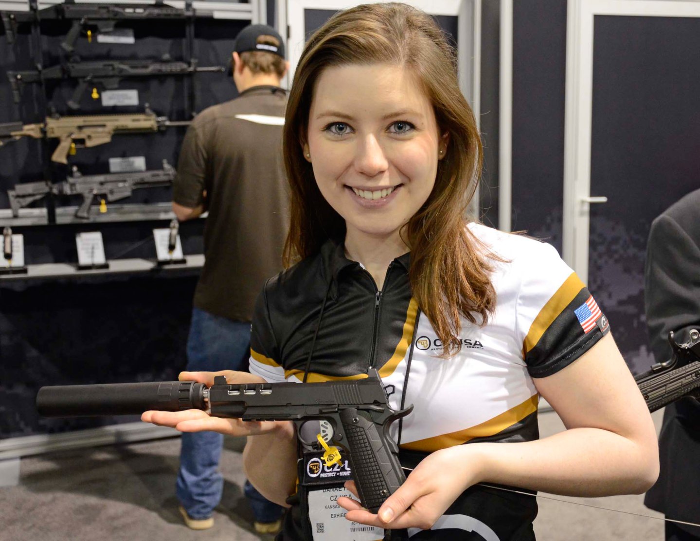 Dan Wesson Brune e Discretion Dan Wesson Brune e Discretion