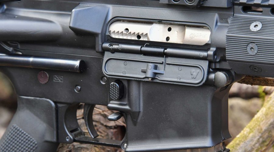 Finestra di espulsione della DR15 MK23