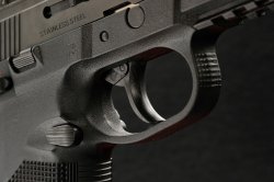 Pistola semiautomatica FN-USA FNX-45 Tactical Grilletto pistola FNX-45 Tactical