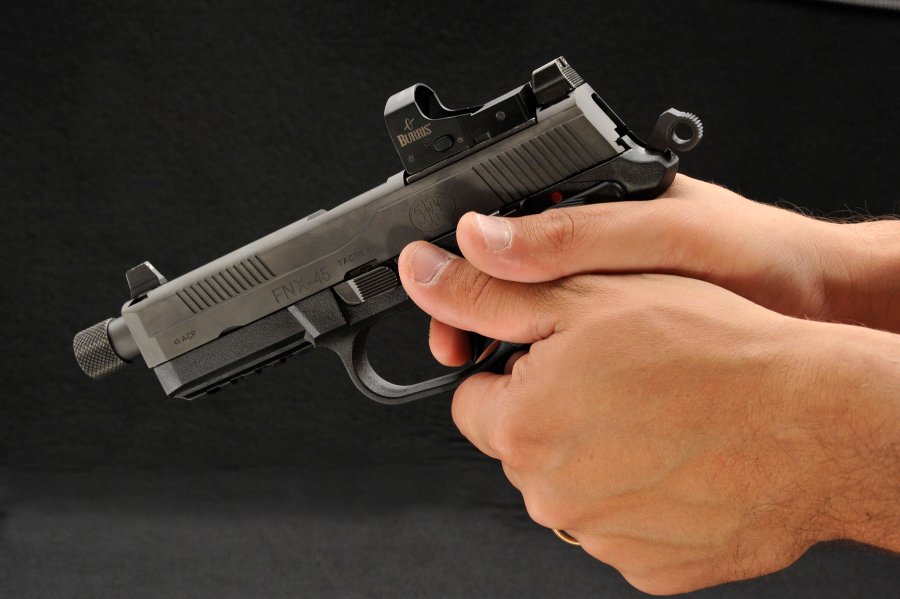 Pistola semiautomatica FN-USA FNX-45 Tactical Impugnatura della FNX-45 Tactical