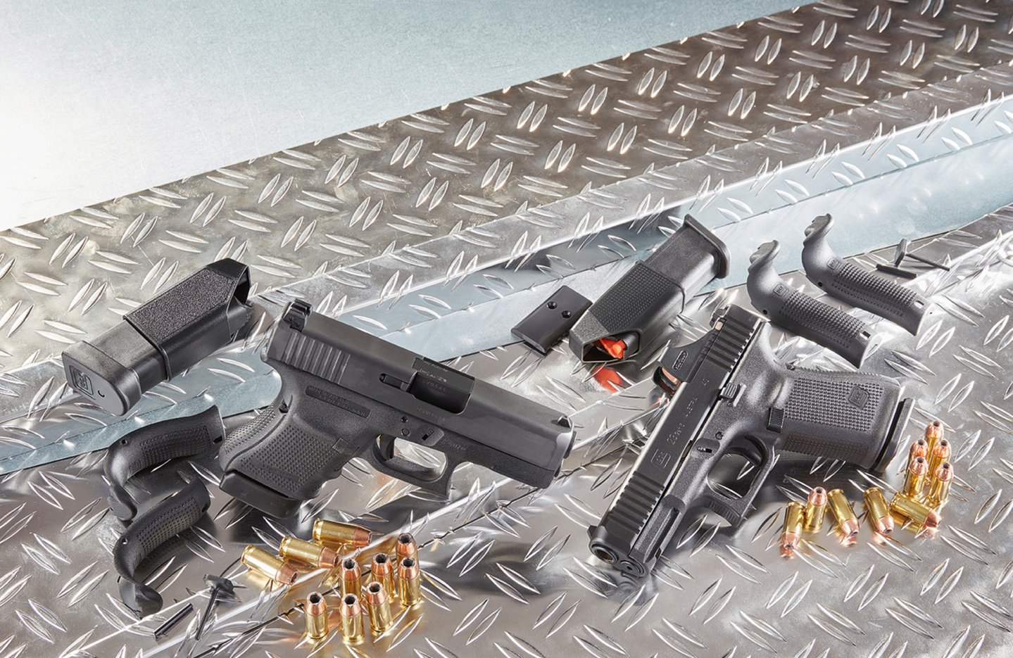 Test sul campo: Glock 23 e 27 Gen 5 in calibro .40 S&W con il nuovo punto rosso Holosun SCS-MOS-GR Glock 23 e 27 Gen 5 in calibro .40 S&W con il nuovo punto rosso Holosun SCS-MOS-GR