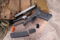 GLOCK 45 in 9 mm GLOCK 45 in 9 mm smontata