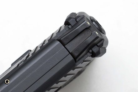 Heckler & Koch SFP9 Particolare alette laterali della Heckler & Koch SFP9