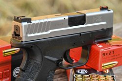 Prova: HS Produkt S5, S7 e HS-9 G2 Carrello in acciaio della pistola HS Produkt HS-9 G2
