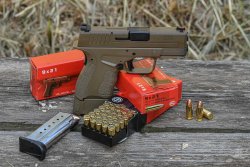 Prova: HS Produkt S5, S7 e HS-9 G2 Lato destro della pistola HS Produkt S7 AFDE