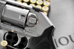 Revolver Kimber K6s in Calibro 357 Magnum Revolver Kimber K6s in Calibro 357 Magnum