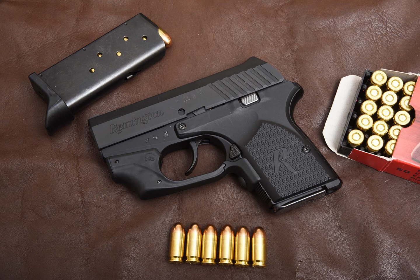 Remington Rm380 Crimson Trace con caricatore e munizioni