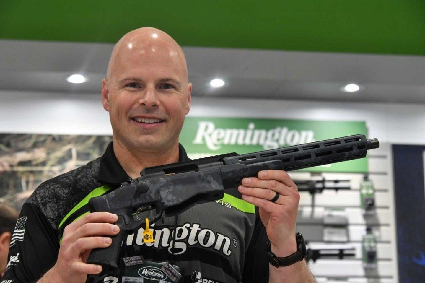 Remington " Chassis Pistol" 700 CP Die Remington 700 CP ist eine der exotischsten Waffen von Remington.