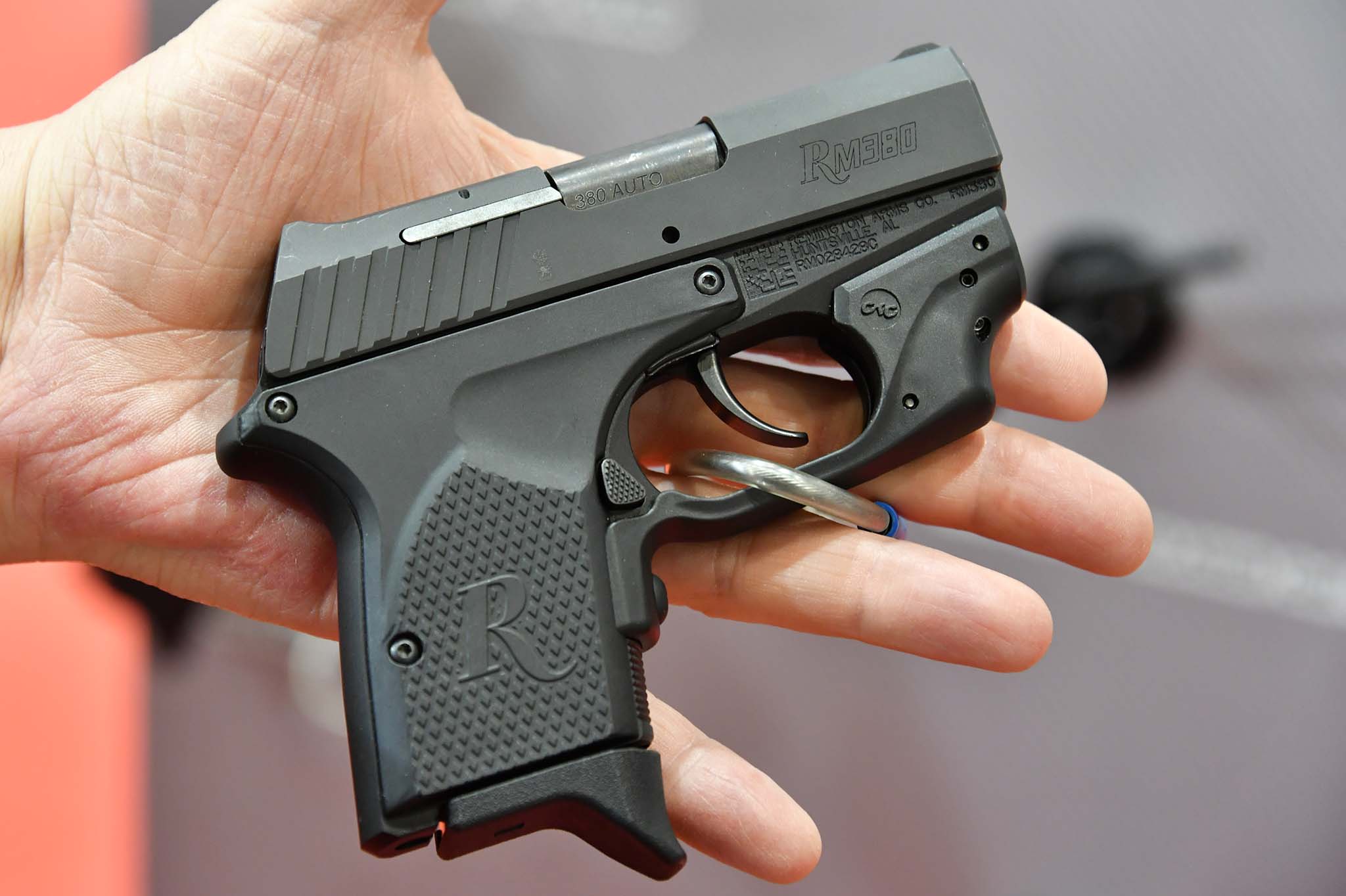 remington-arms: Remington RM380 Crimson Trace, pistola sub compatta