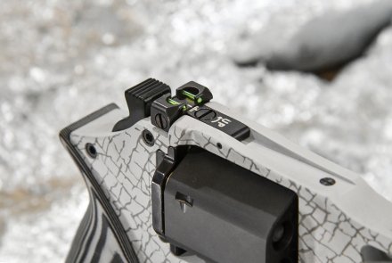 Chiappa White Rhino 30 DS Tacca di mira del revolver Chiappa White Rhino 30 DS