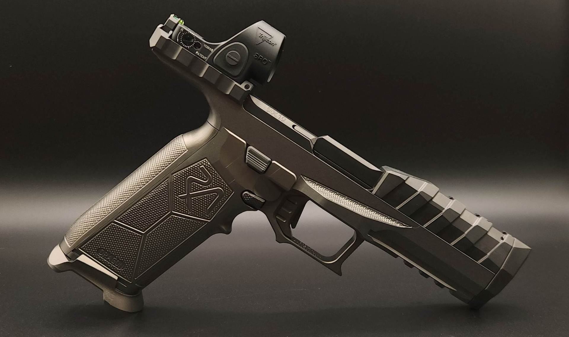 pistole: Rideout Arsenal Dragon, una pistola sportiva in calibro 9x19 dal design innovativo e dalle prestazioni estreme!