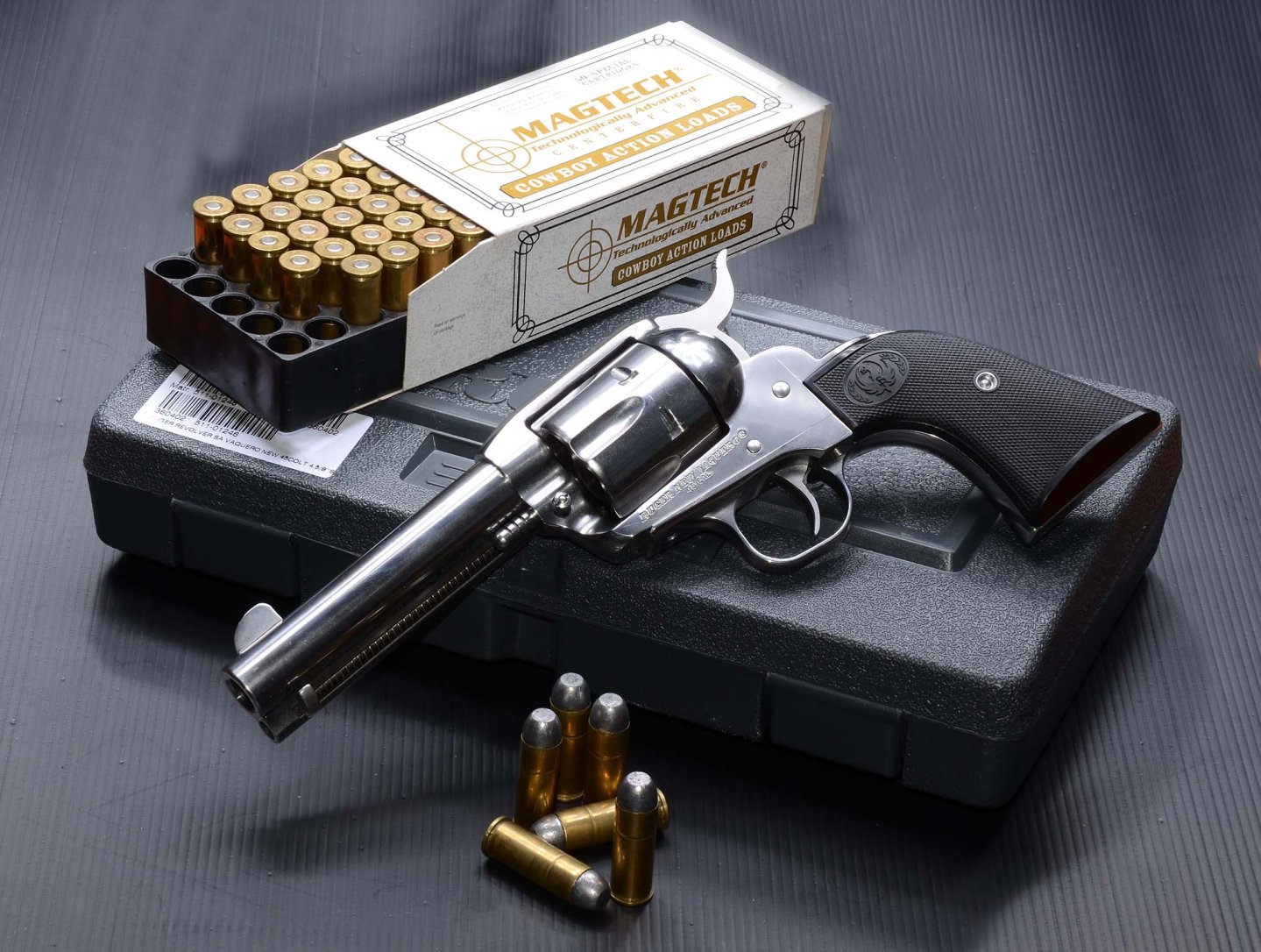 Ruger New Vaquero .45 Colt Ruger New Vaquero .45 Colt