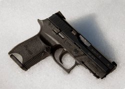 Arma corta da difesa Arma corta da difesa