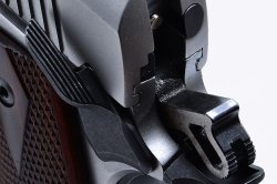 Arma corta da difesa Arma corta da difesa