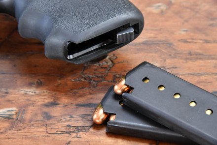 Pistola semiautomatica SIG Sauer P232 Aggancio del caricatore della SIG Sauer P232