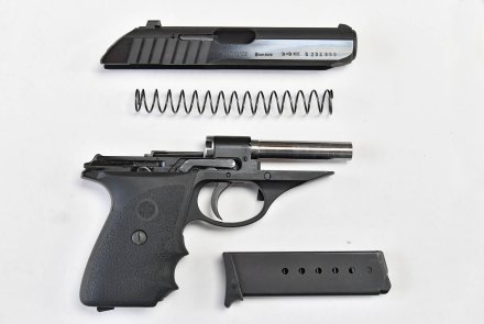 Pistola semiautomatica SIG Sauer P232 Smontaggio da campagna della pistola semiautomatica SIG Sauer P232