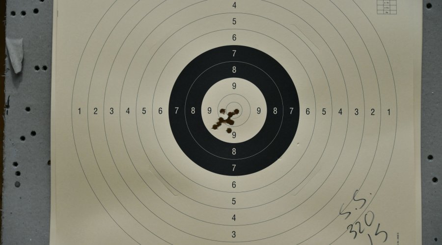 Rosata sul bersaglio con la pistola SIG Sauer P320 X-Five in 9 mm Luger
