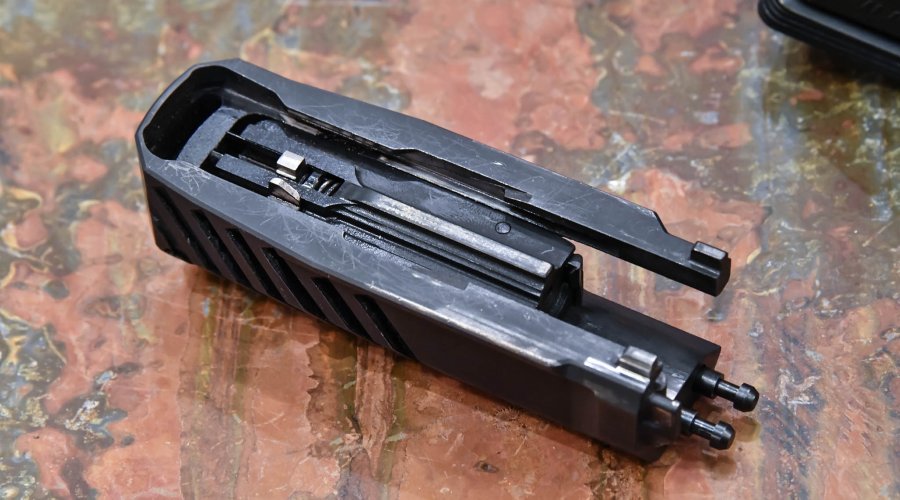 Dettagli tecnici della pistola SilencerCo Maxim 9