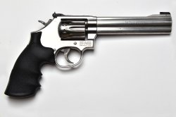 Smith & Wesson 617 