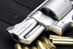 Smith & Wesson 629 Performance Center Smith & Wesson 629 Performance Center