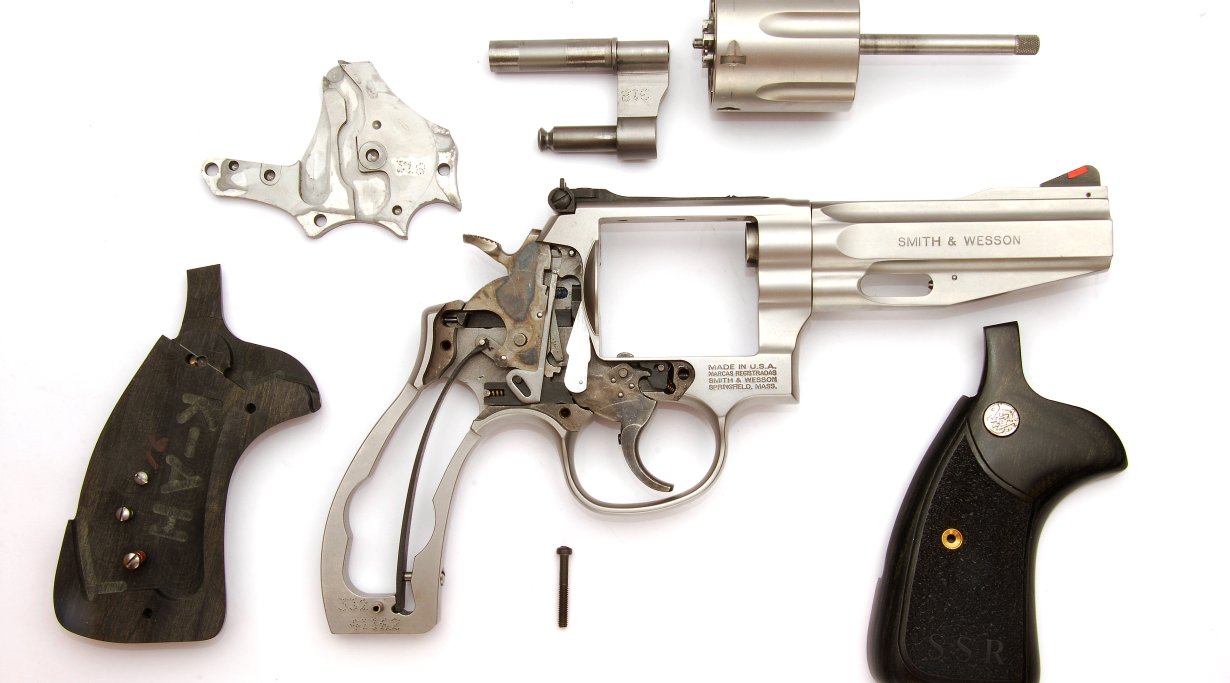Revolver Smith & Wesson 686 SSR Pro 