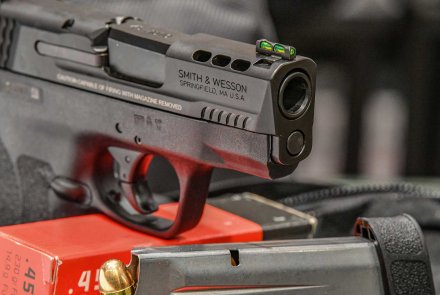 Smith & Wesson Military & Police Shield M2.0 Performance Center calibro .45 ACP Mirino della Smith & Wesson Military & Police Shield M2.0 Performance Center