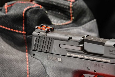 Smith & Wesson Military & Police Shield M2.0 Performance Center calibro .45 ACP Tacca di mira della Smith & Wesson Military & Police Shield M2.0 Performance Center