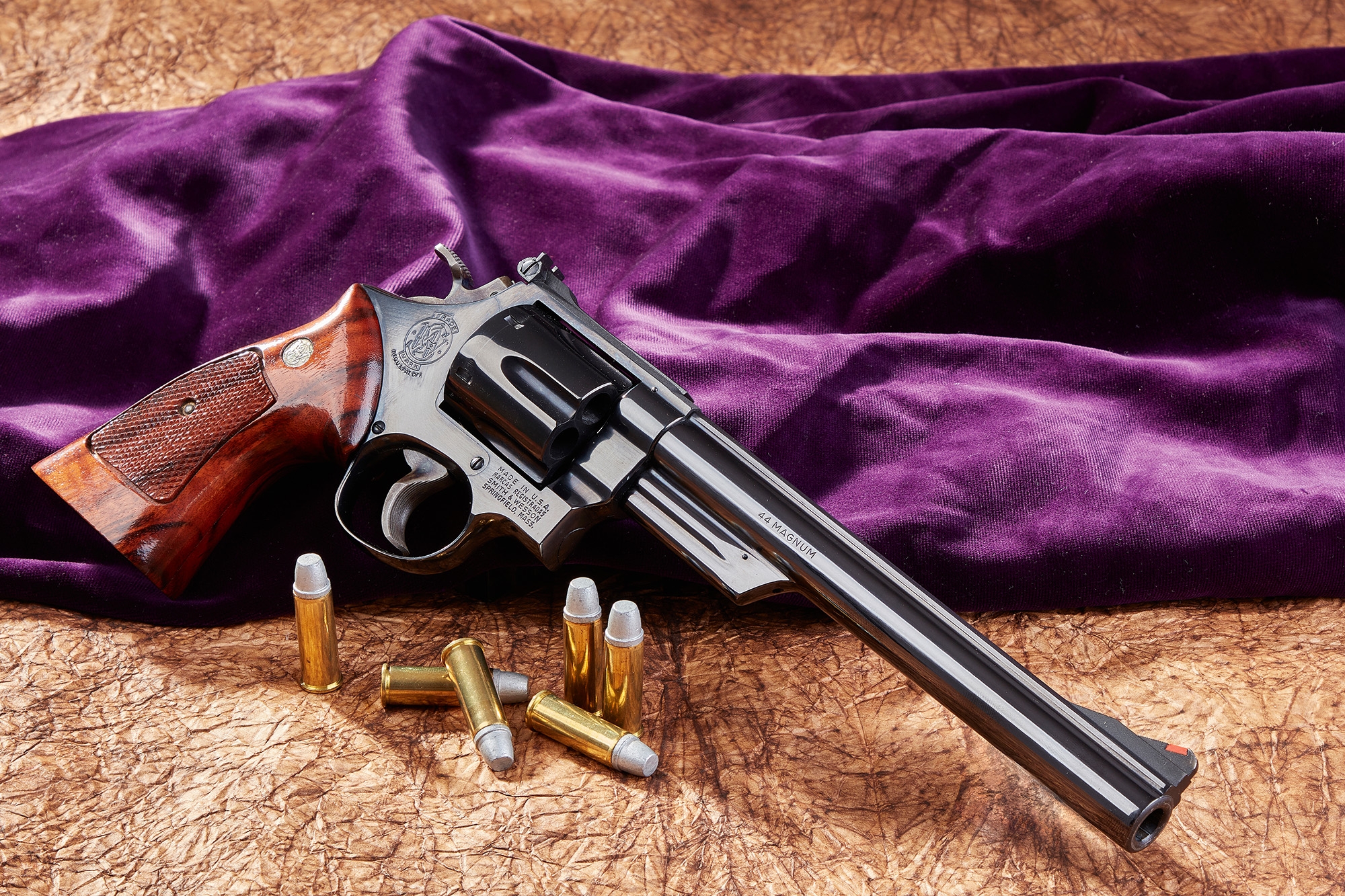 smith-wesson: Settant'anni e ancora in voga: Smith & Wesson Modello 29 in calibro .44 Remington Magnum: la nostra prova di tiro smith-wesson: Settant'anni e ancora in voga: Smith & Wesson Modello 29 in calibro .44 Remington Magnum: la nostra prova di tiro
