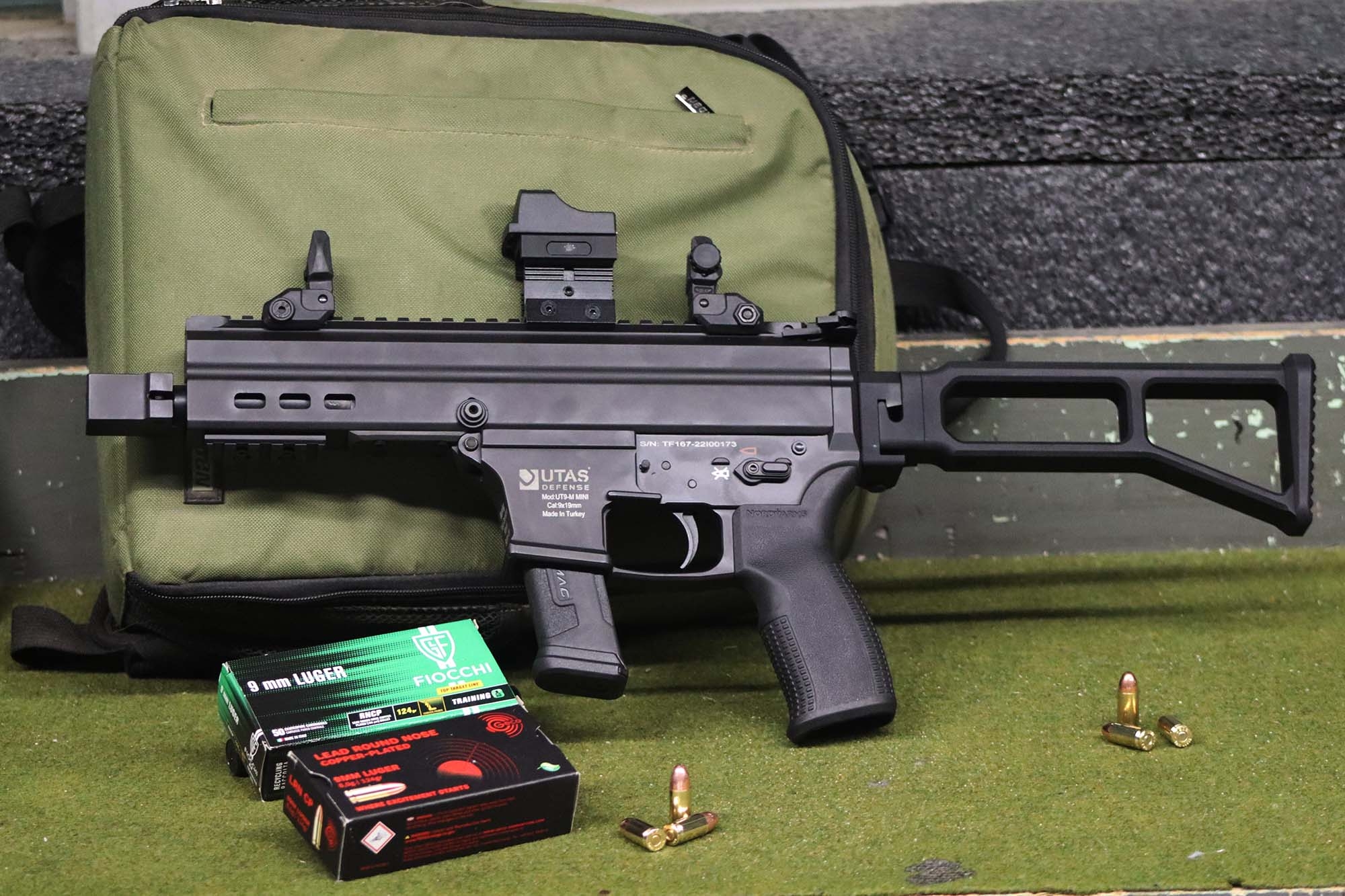 utas: Prova in poligono: UTAS UT9-M MINI cal. 9X19 mm
dalla Turchia una pistola compatta e maneggevole utas: Prova in poligono: UTAS UT9-M MINI cal. 9X19 mm
dalla Turchia una pistola compatta e maneggevole