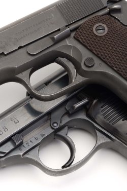 Walther P38 e Colt 1911 Walther P38 e Colt 1911