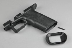 Test: ZEV Technologies OZ-9 – l’evoluzione della specie Fusto in polimero della ZEV Technologies OZ-9