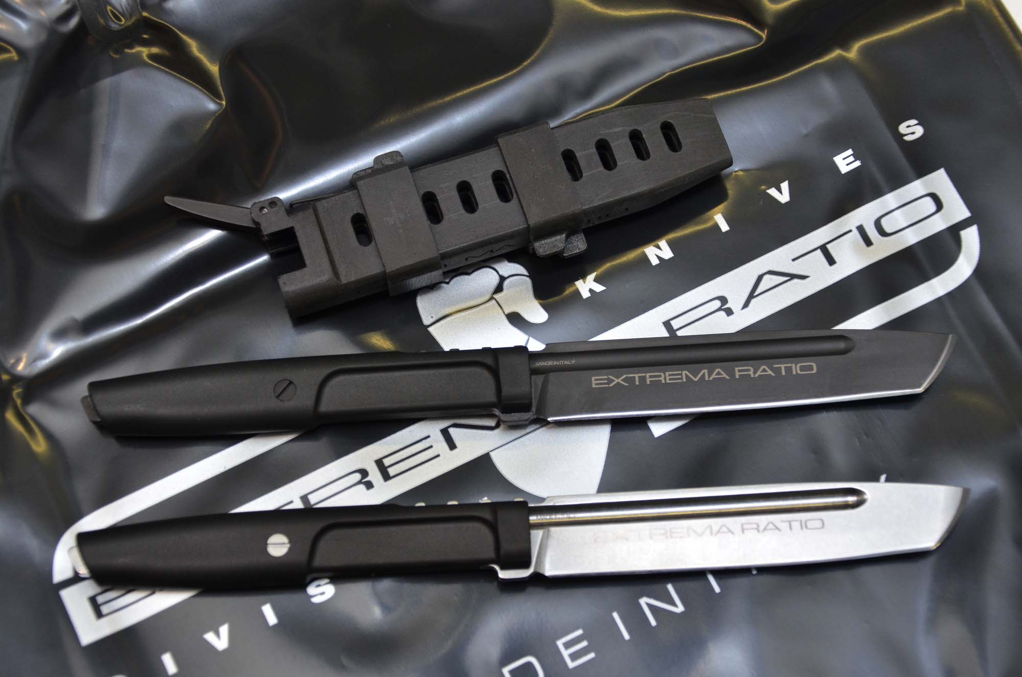 extrema-ratio: Coltelli Extrema Ratio Mamba & Black Mamba extrema-ratio: Coltelli Extrema Ratio Mamba & Black Mamba
