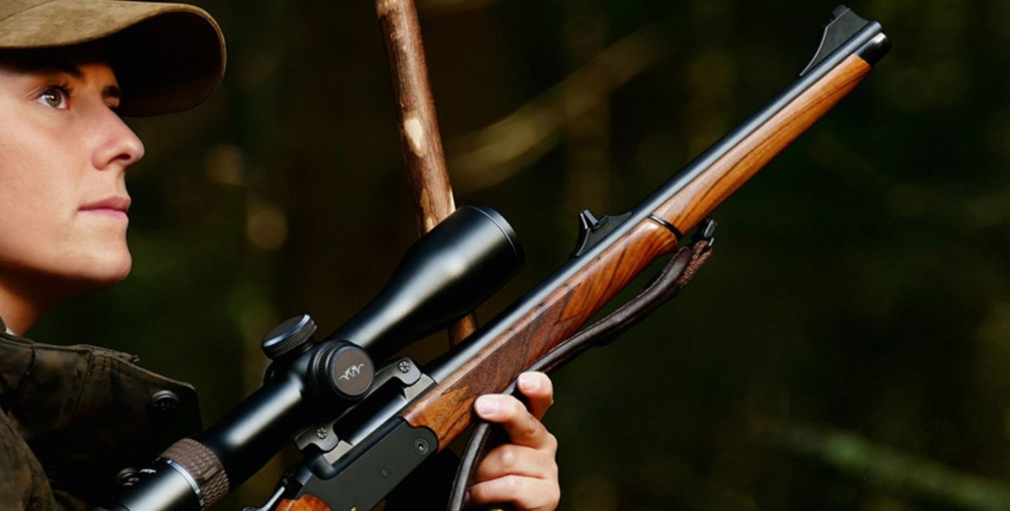 Винтовка Blaser и охотник