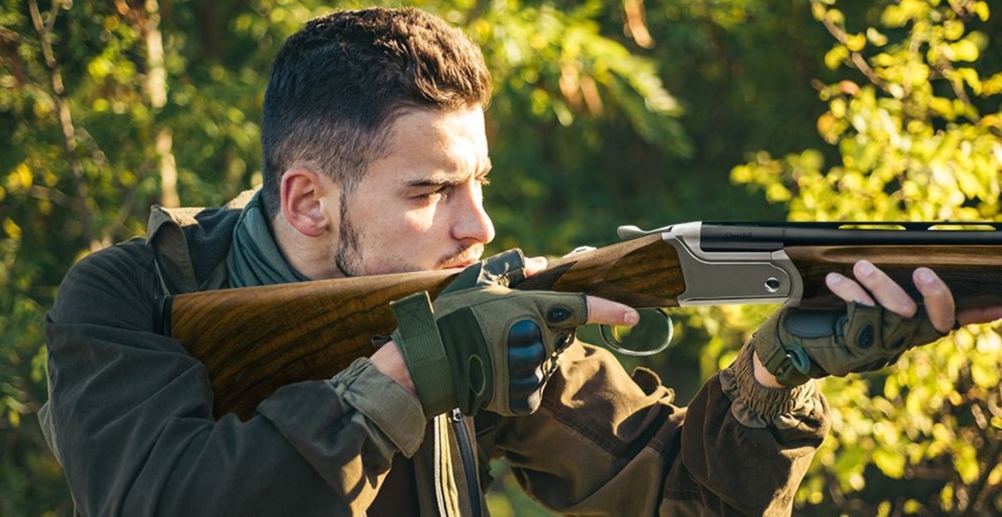 Ружье Churchill 812 Field и стрелок